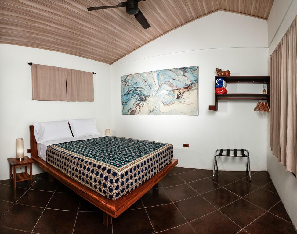 Cabinas D'Val Hotel Uvita Eksteriør billede